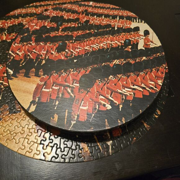 Vintage Collectible 1973 Springbok Trooping the Colour Circular Jigsaw Puzzle - Picture 2 of 6